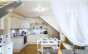 Modern Apartment Charvatova